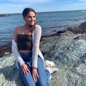 Meet your Posher, Gillian